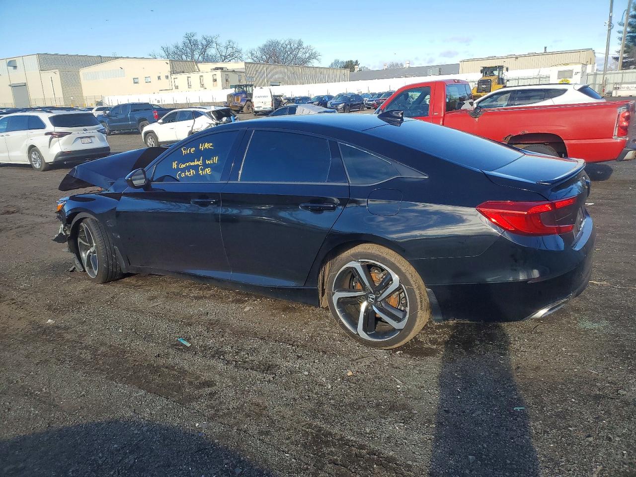 2020 HONDA ACCORD SPORT photo 2