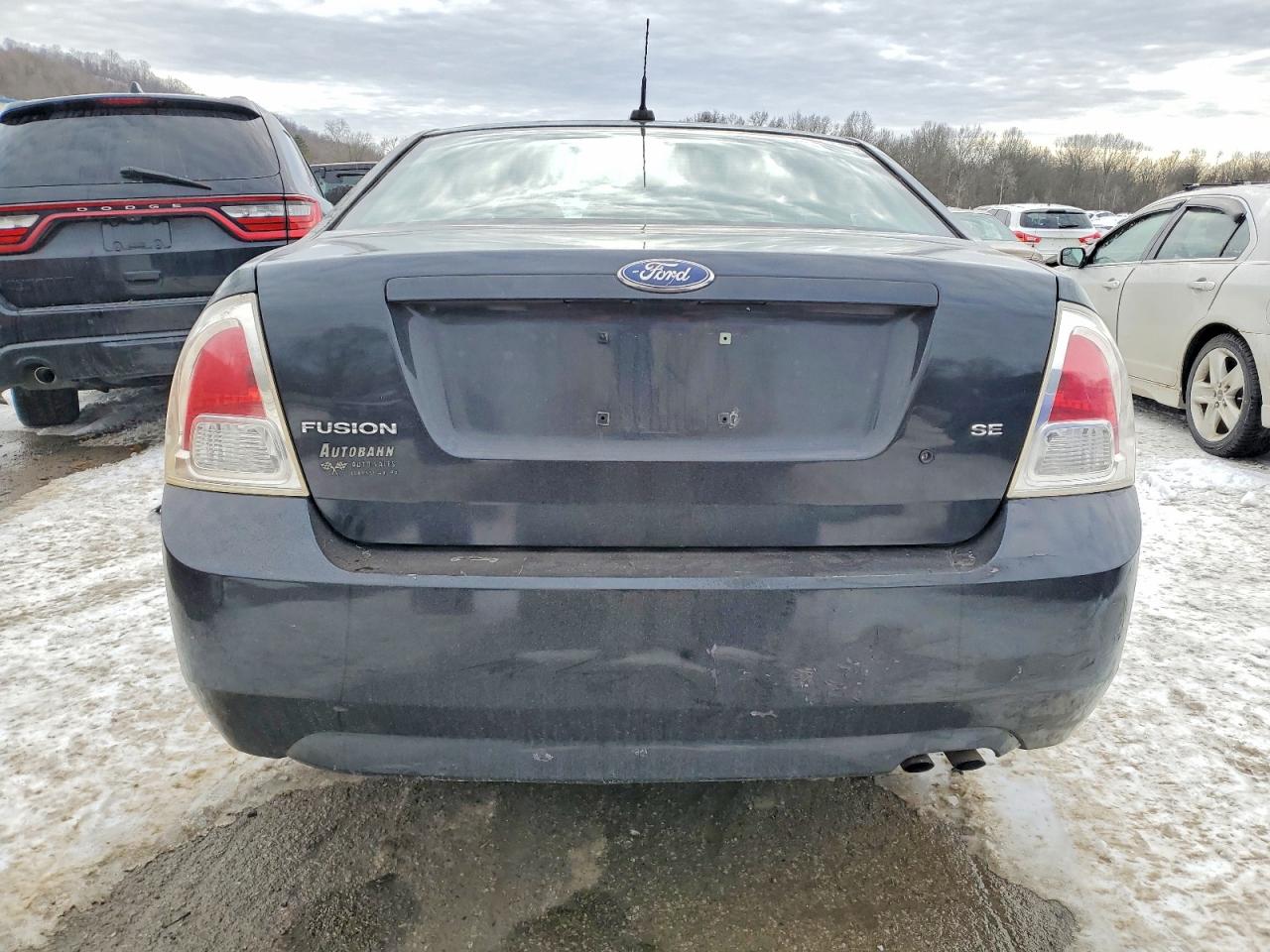 2009 FORD FUSION SE photo 6