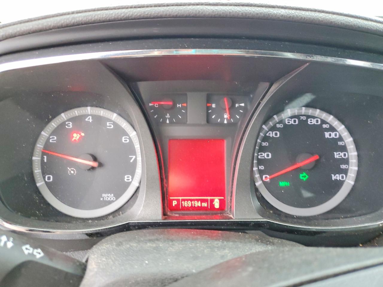 2013 GMC TERRAIN SLE photo 9