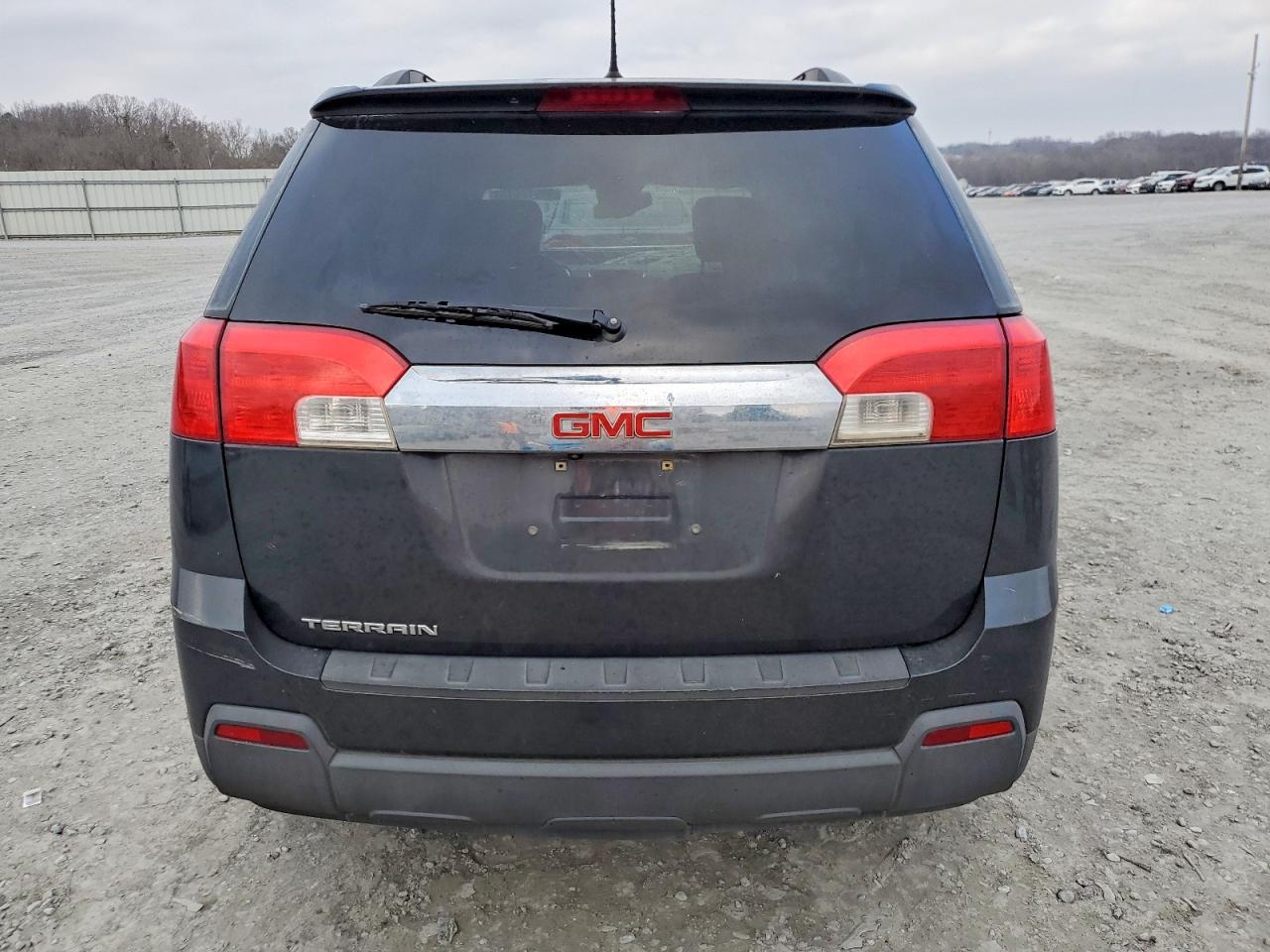 2013 GMC TERRAIN SLE photo 6