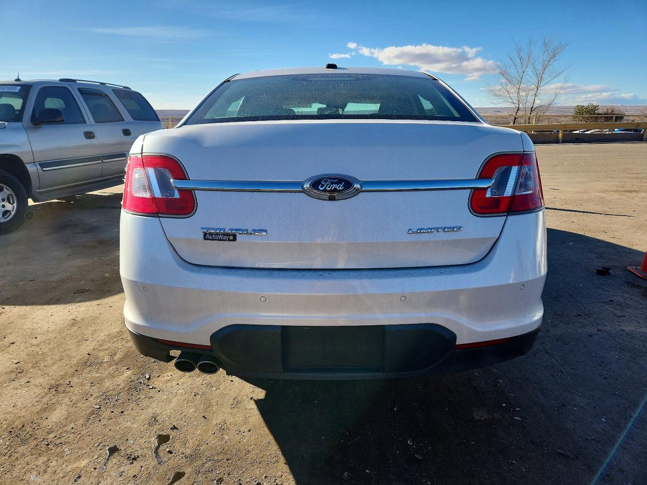 2012 FORD TAURUS LIMITED photo 6