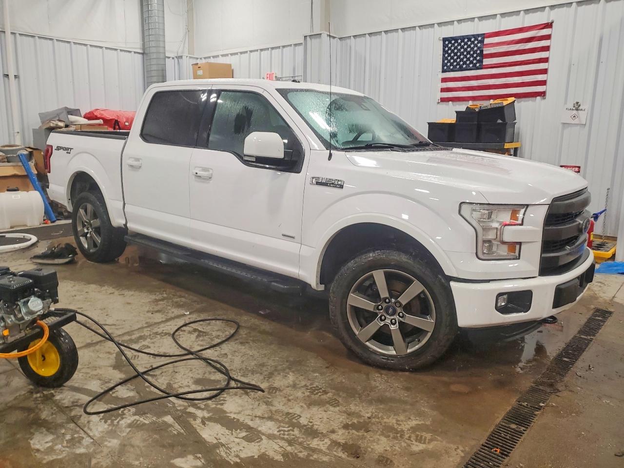 2016 FORD F150 SUPERCREW photo 4