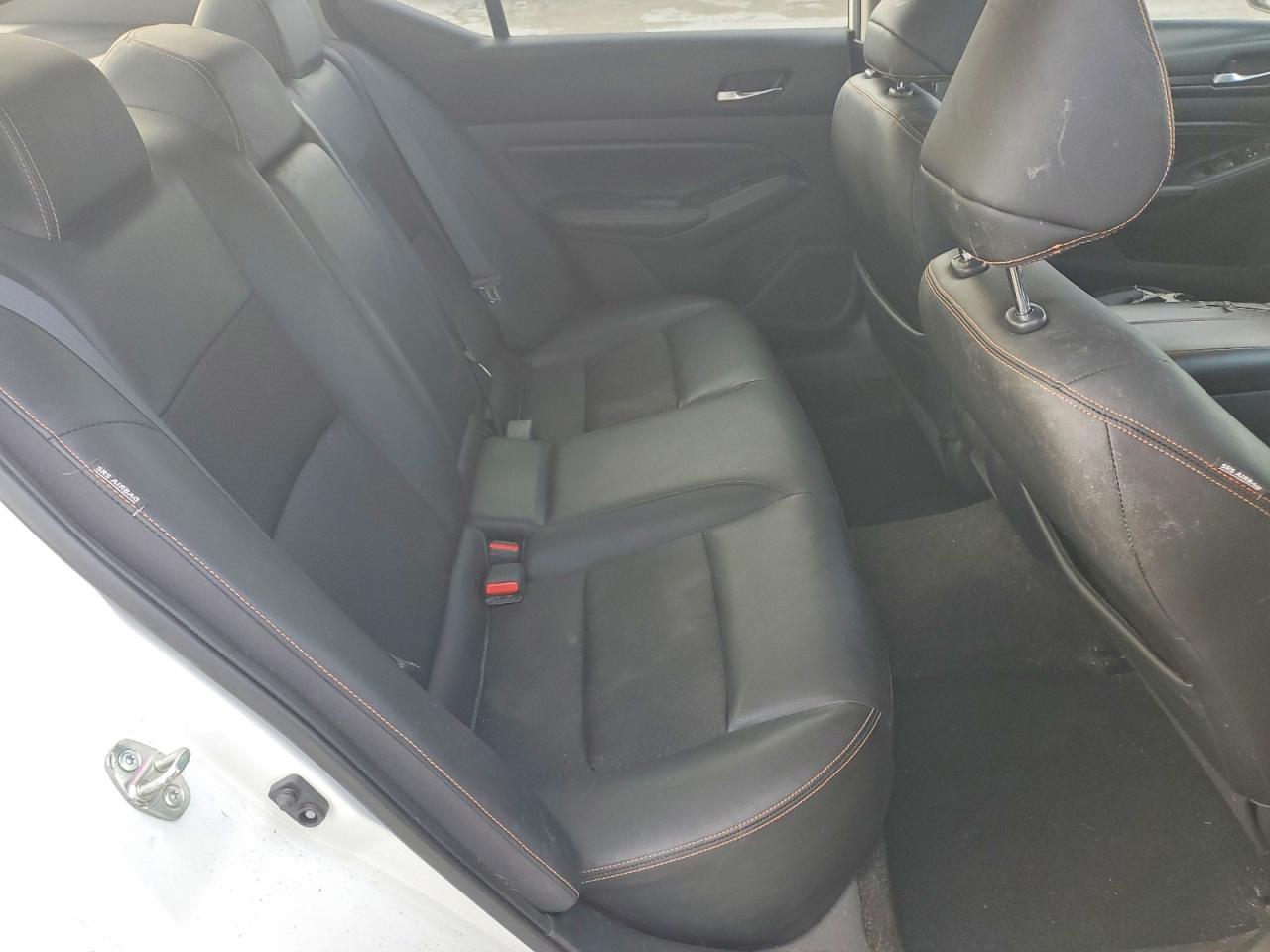 2019 NISSAN ALTIMA SR photo 10