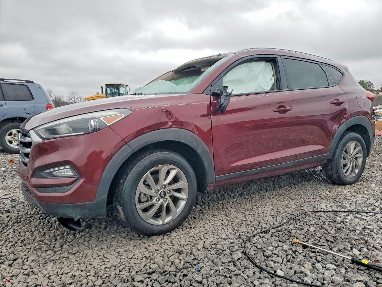 2018 HYUNDAI TUCSON SEL photo 2