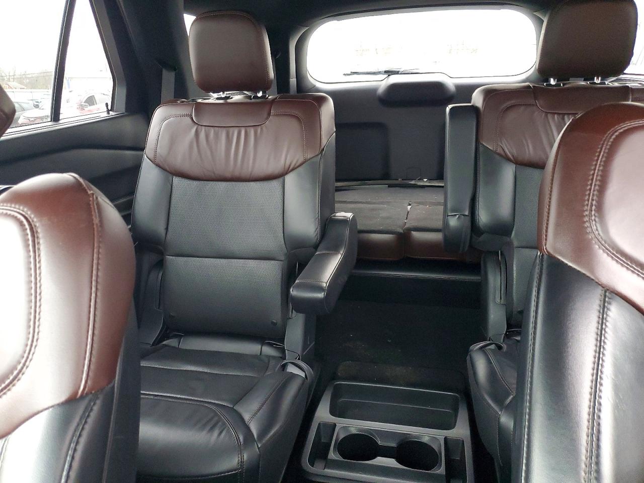 2020 FORD EXPLORER PLATINUM photo 10