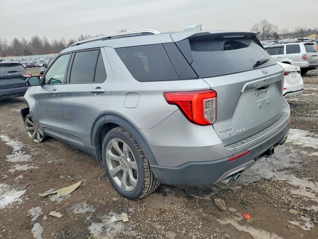 2020 FORD EXPLORER PLATINUM photo 2