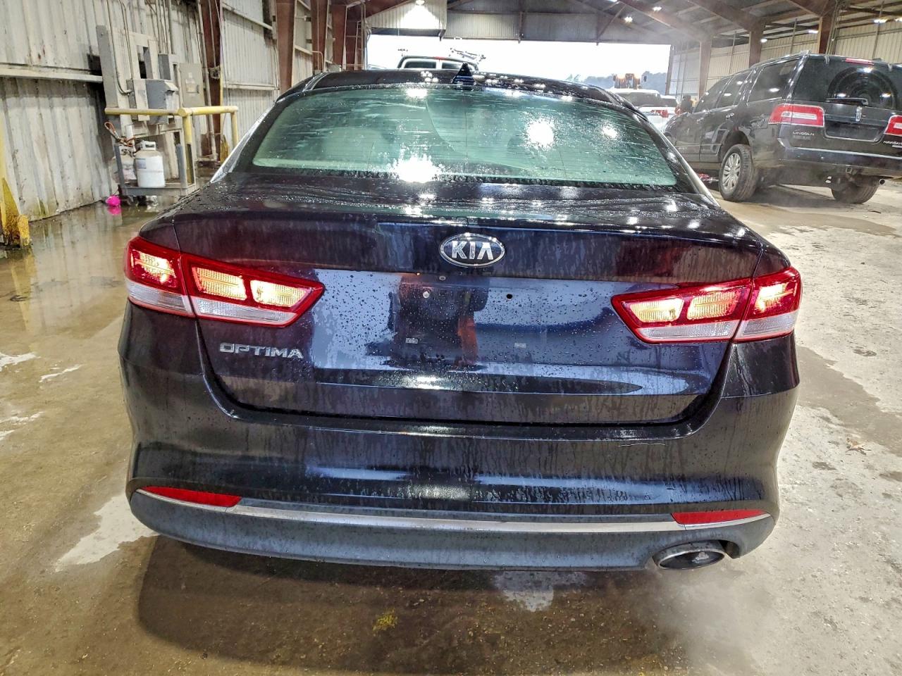 2018 KIA OPTIMA LX photo 11