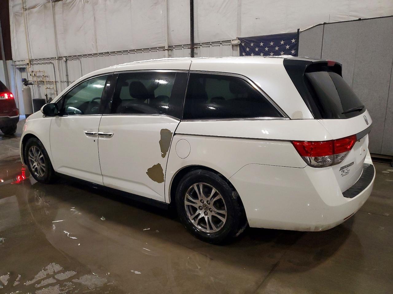 2014 HONDA ODYSSEY EXL photo 2