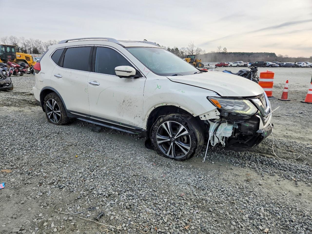 2017 NISSAN ROGUE S photo 4