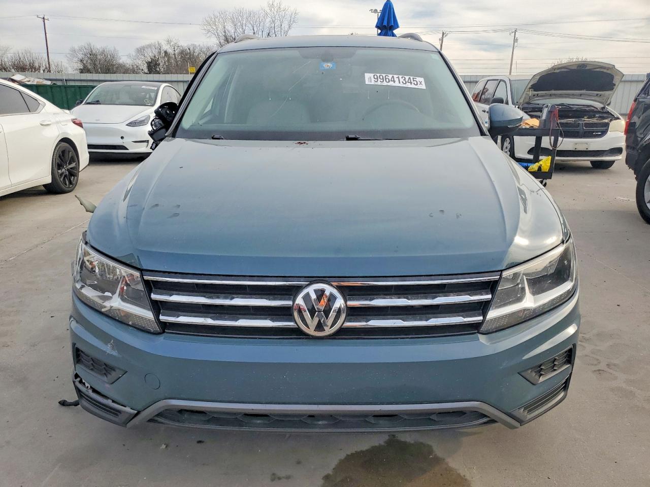 2021 VOLKSWAGEN TIGUAN SE photo 5