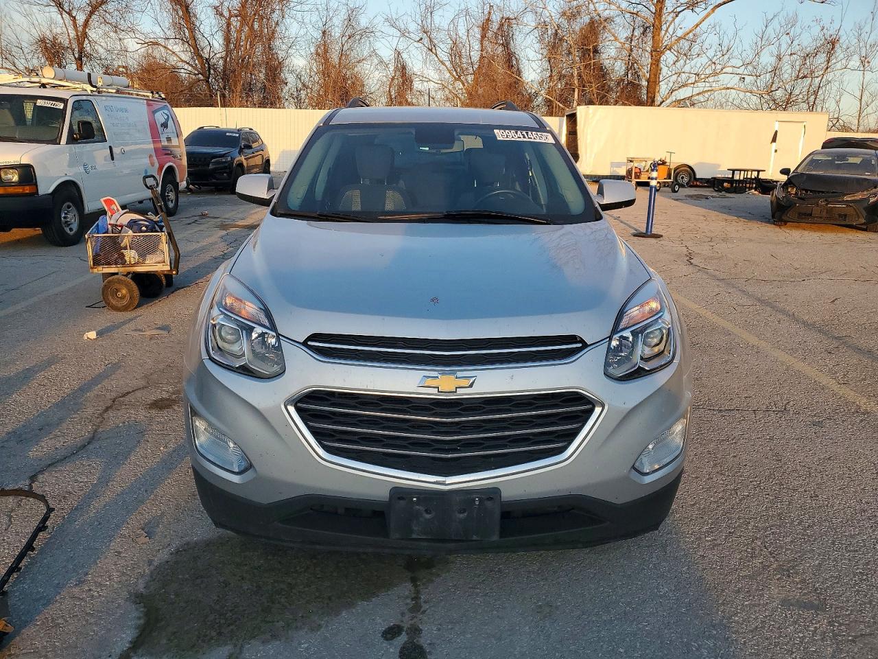 2017 CHEVROLET EQUINOX LT photo 5