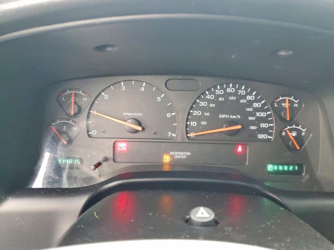 2004 DODGE DAKOTA QUAD SPORT photo 9