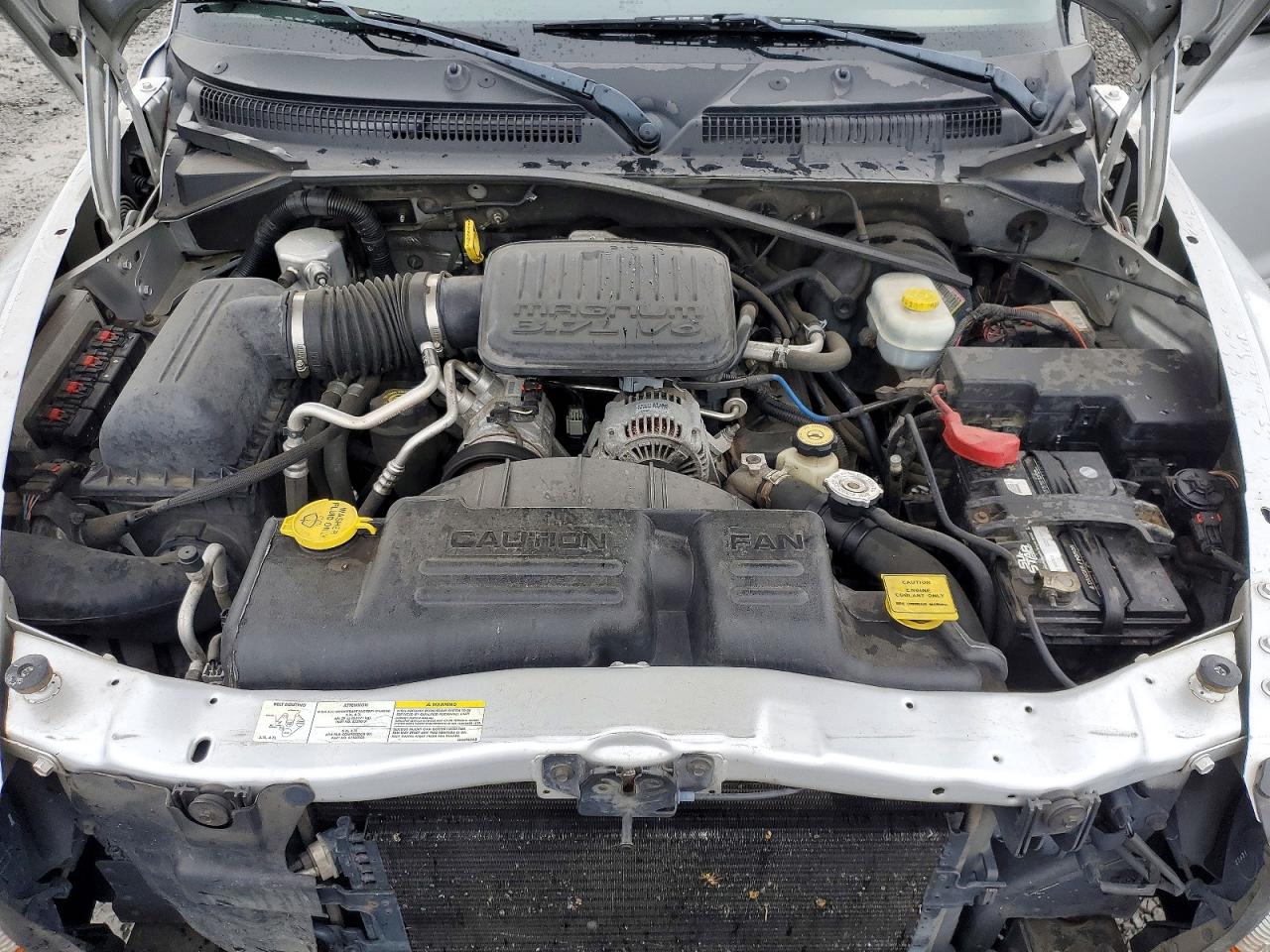 2004 DODGE DAKOTA QUAD SPORT photo 11