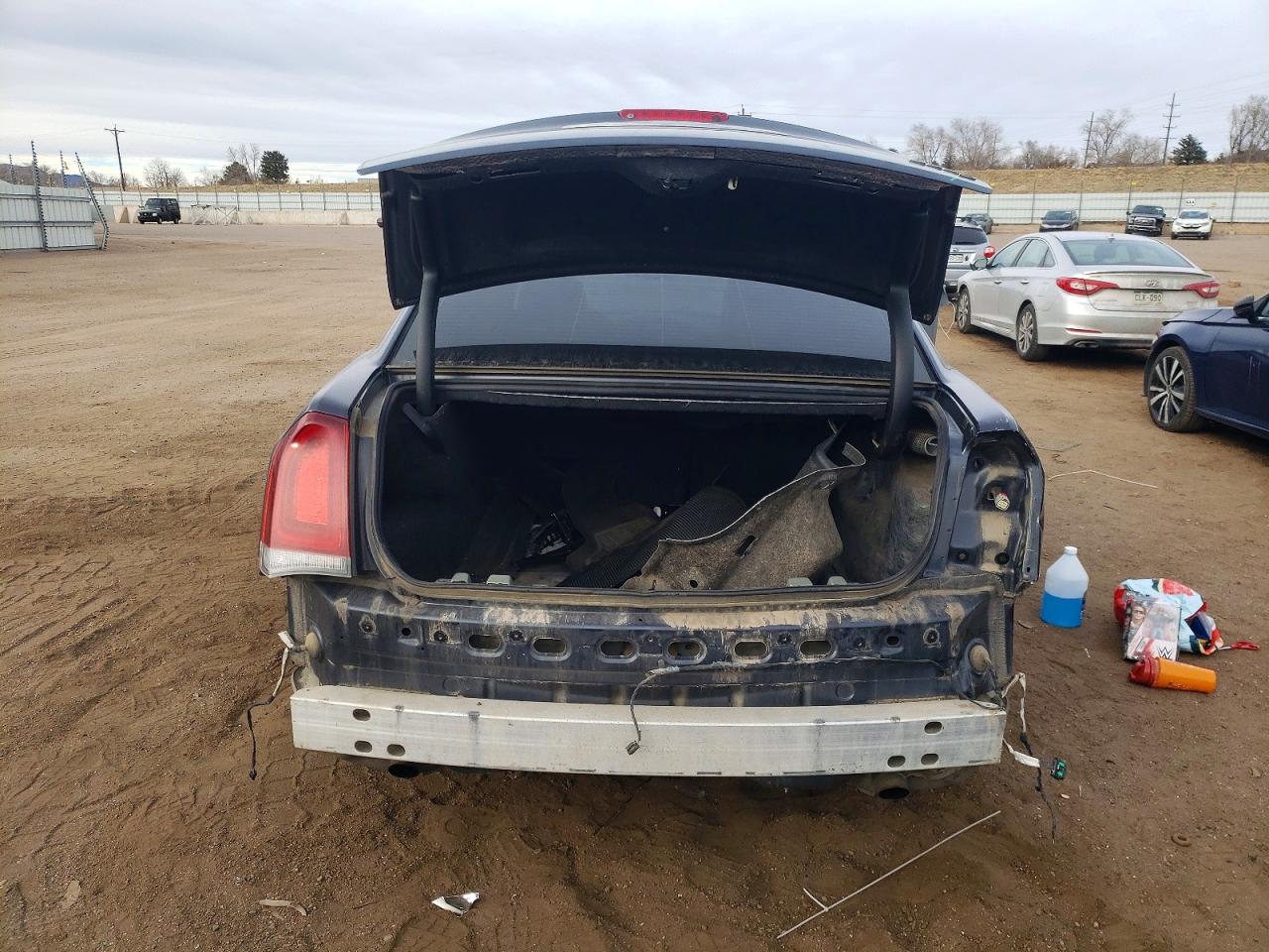 2015 CHRYSLER 300 S photo 6