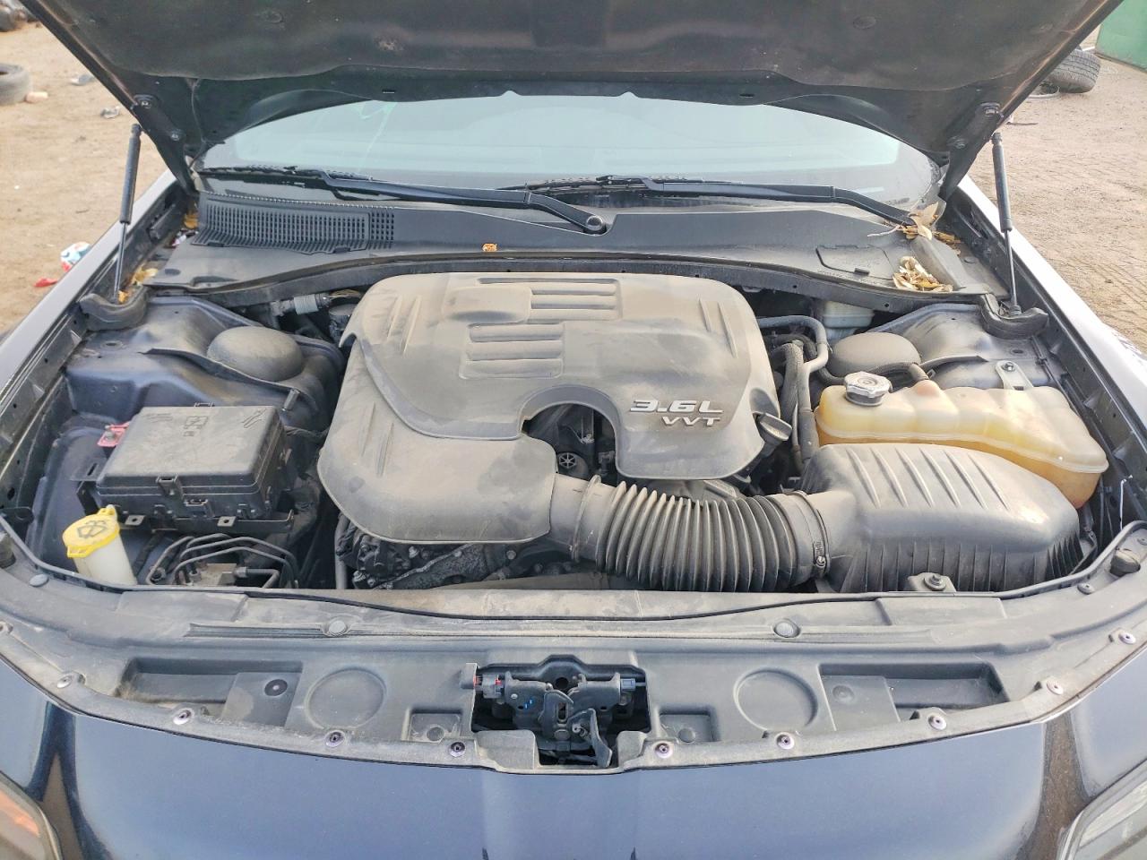 2015 CHRYSLER 300 S photo 11