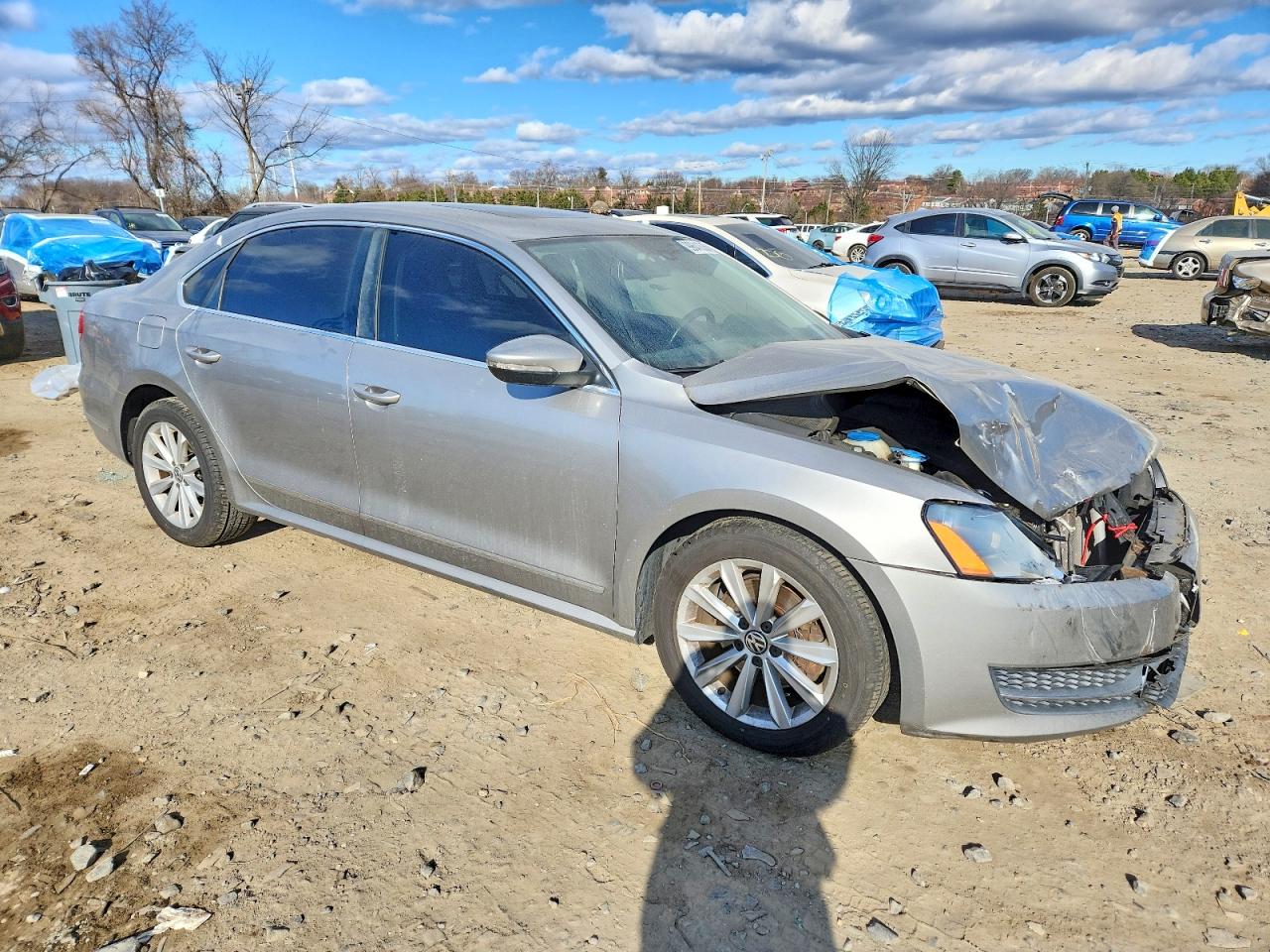 2012 VOLKSWAGEN PASSAT SEL photo 4