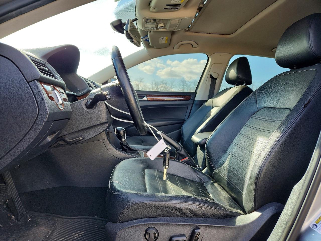 2012 VOLKSWAGEN PASSAT SEL photo 7