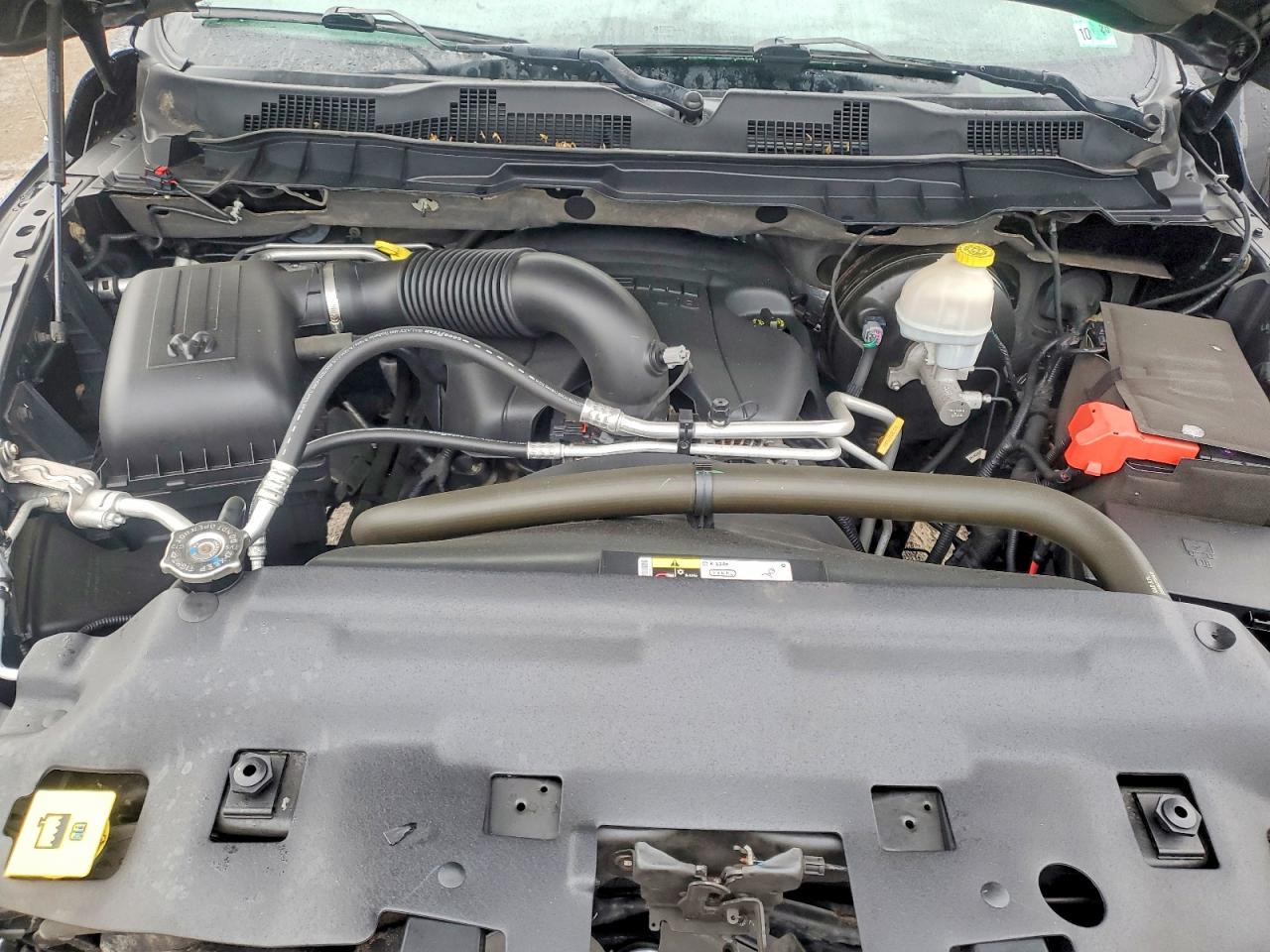 2013 RAM 1500 ST photo 11