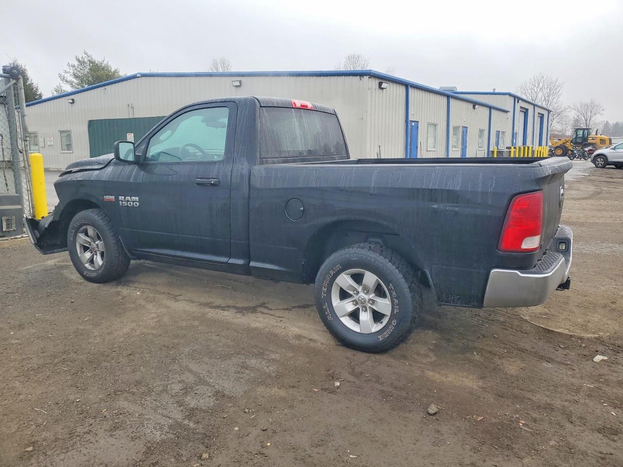 2013 RAM 1500 ST photo 2
