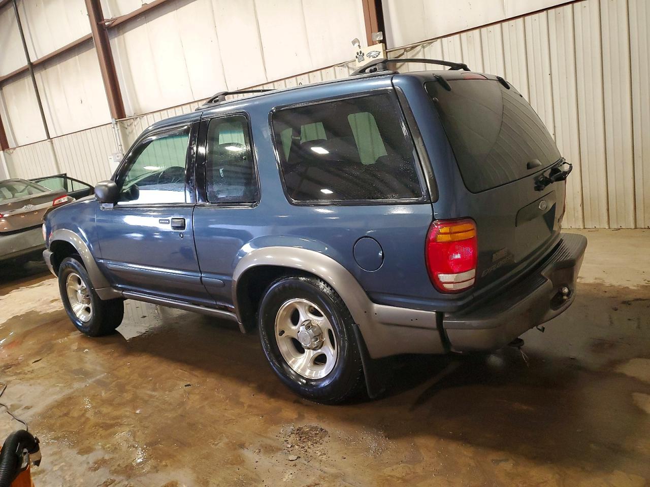1999 FORD EXPLORER photo 2