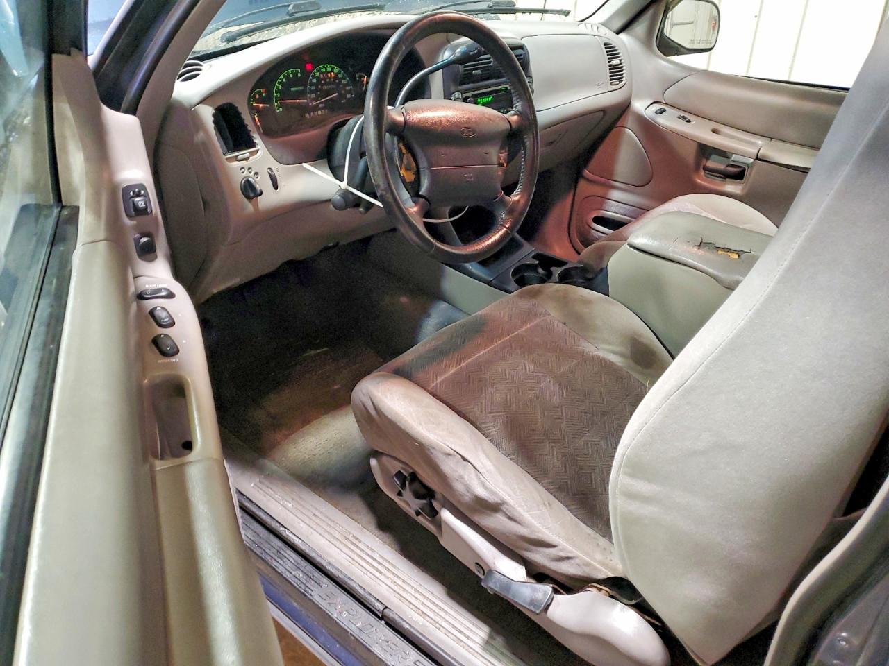 1999 FORD EXPLORER photo 8