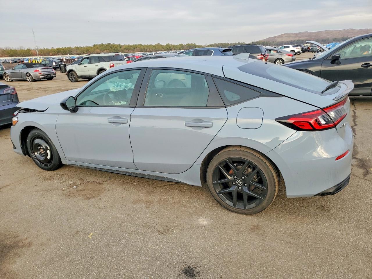 2024 HONDA CIVIC SPORT photo 2