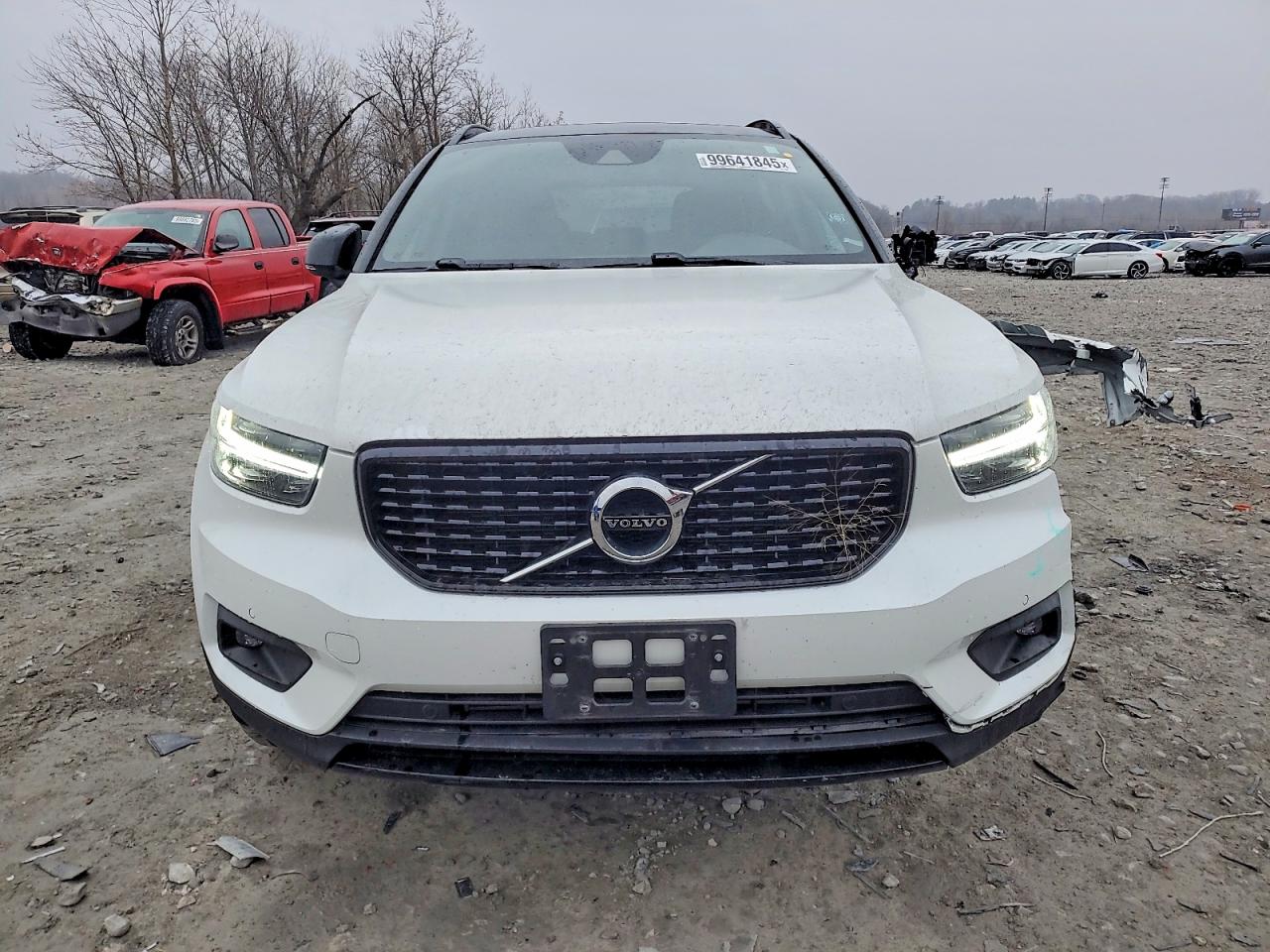 2020 VOLVO XC40 T5 R-DESIGN photo 5