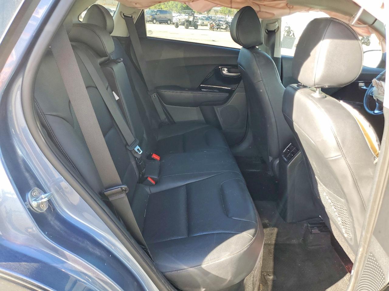 2022 KIA NIRO TOURING SPECIAL EDITION photo 10