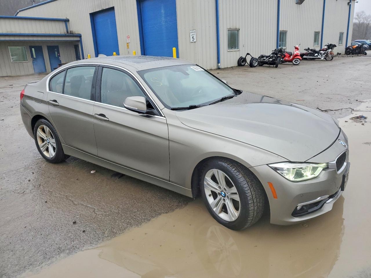2016 BMW 328 XI SULEV photo 4
