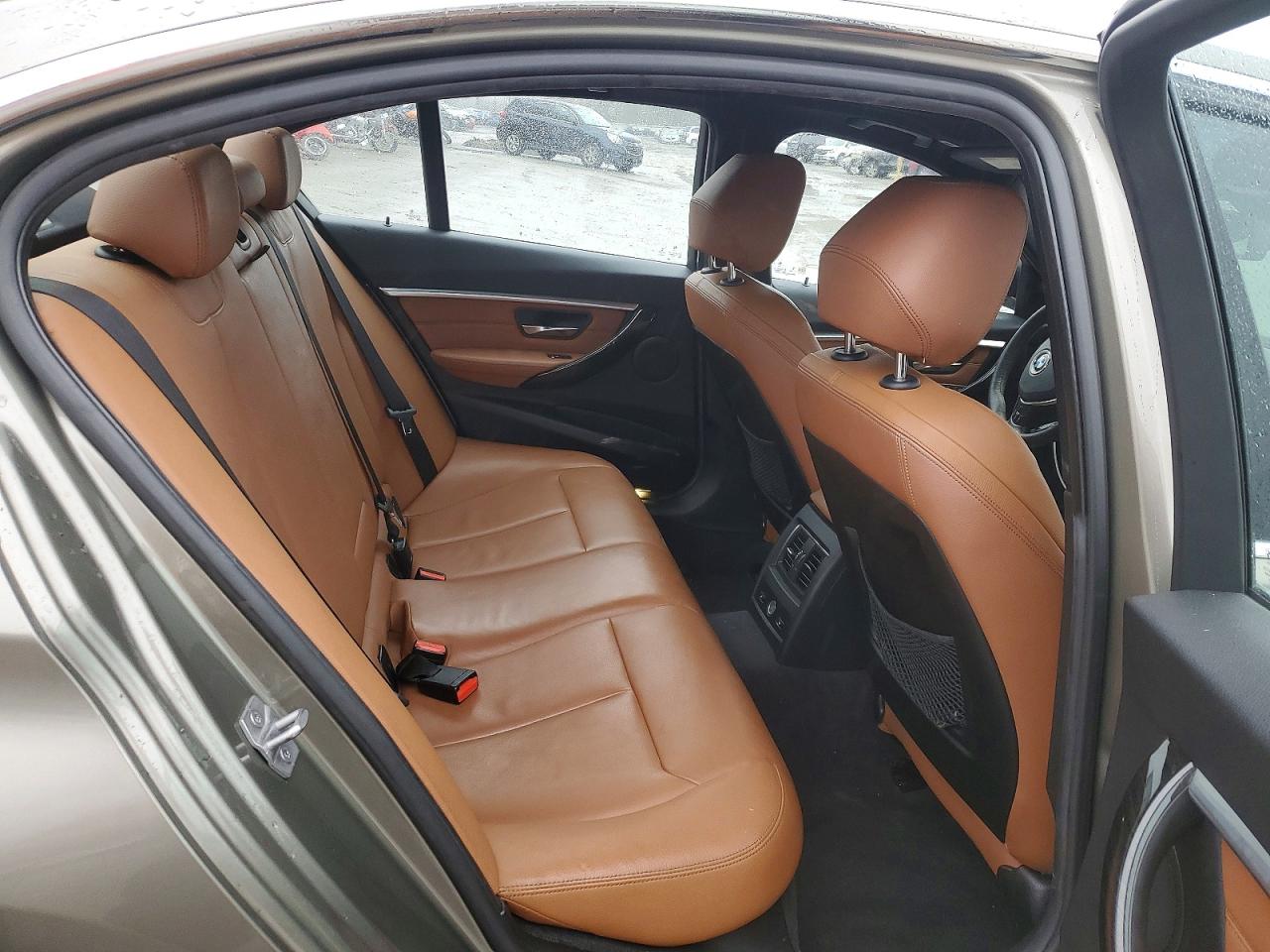 2016 BMW 328 XI SULEV photo 10