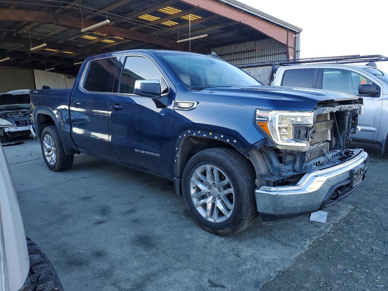 2021 GMC SIERRA K1500 SLE photo 4