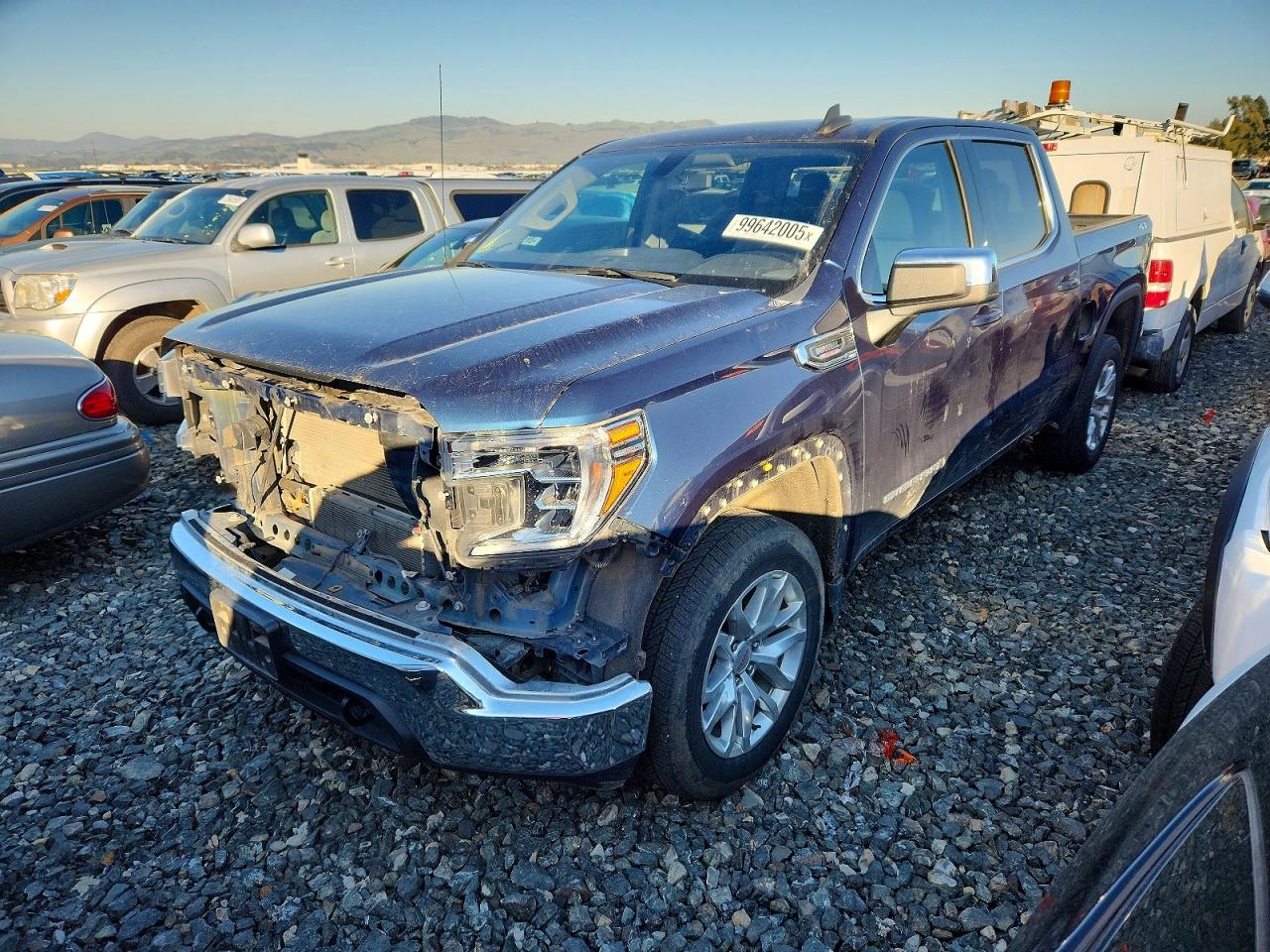 2021 GMC SIERRA