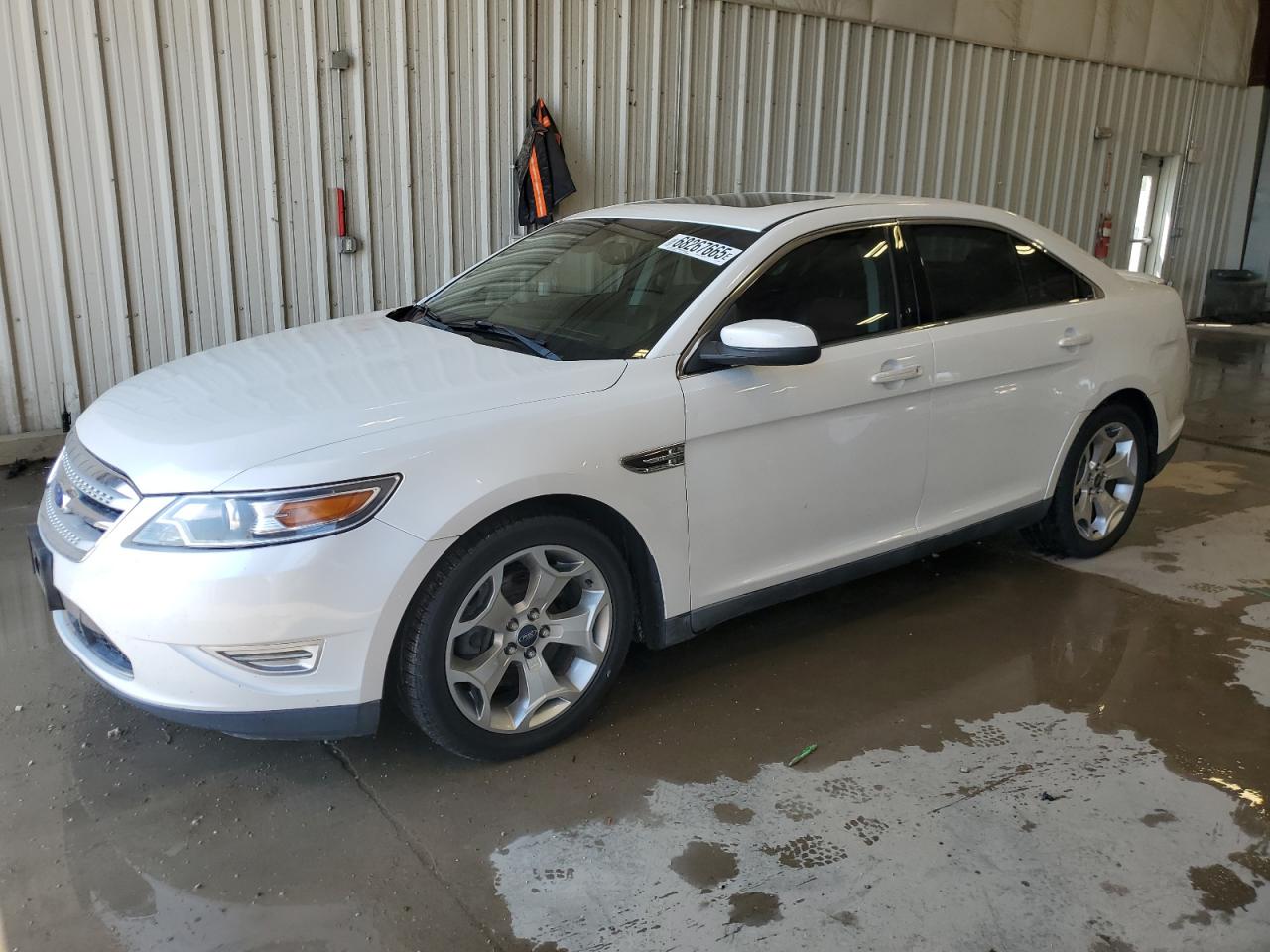 2011 FORD TAURUS