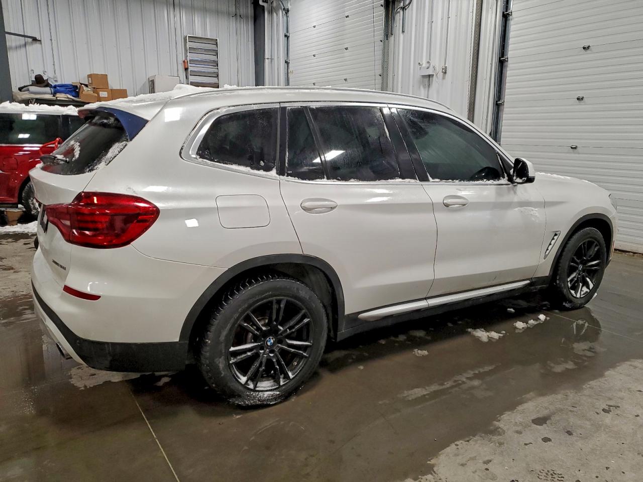 2019 BMW X3 XDRIVE30I photo 3