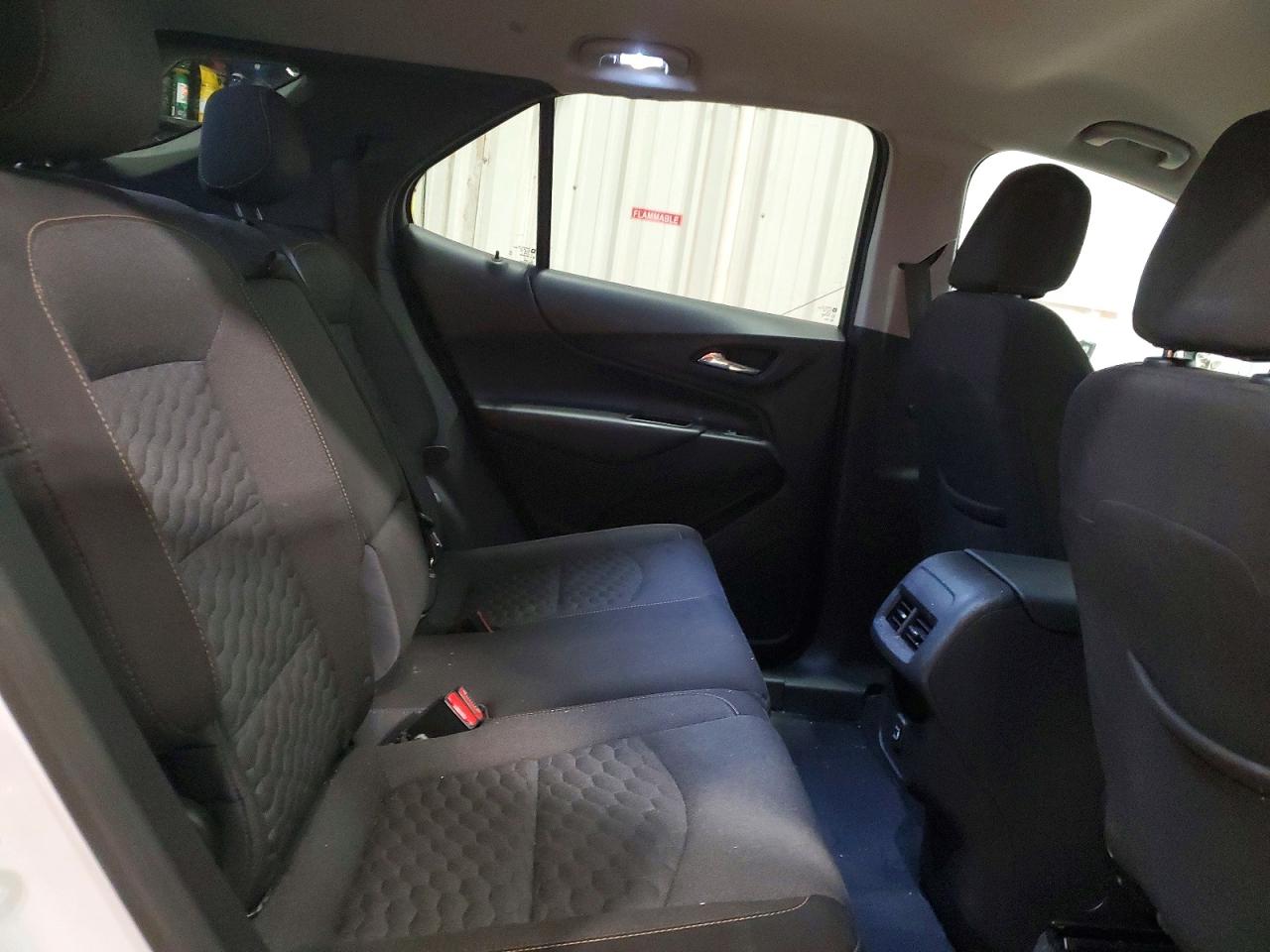 2021 CHEVROLET EQUINOX LT photo 11