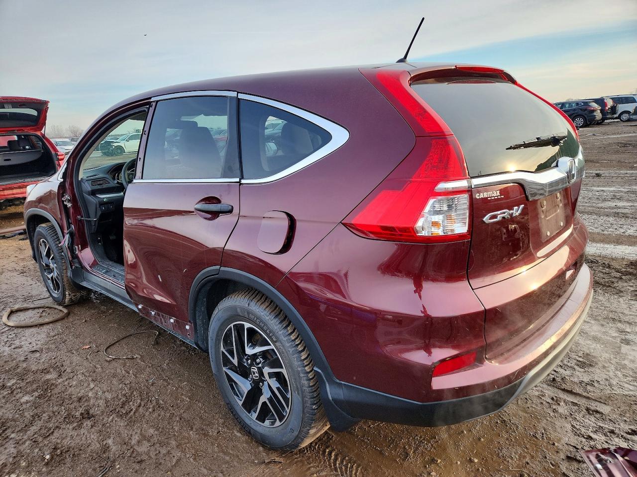 2016 HONDA CR-V SE photo 2
