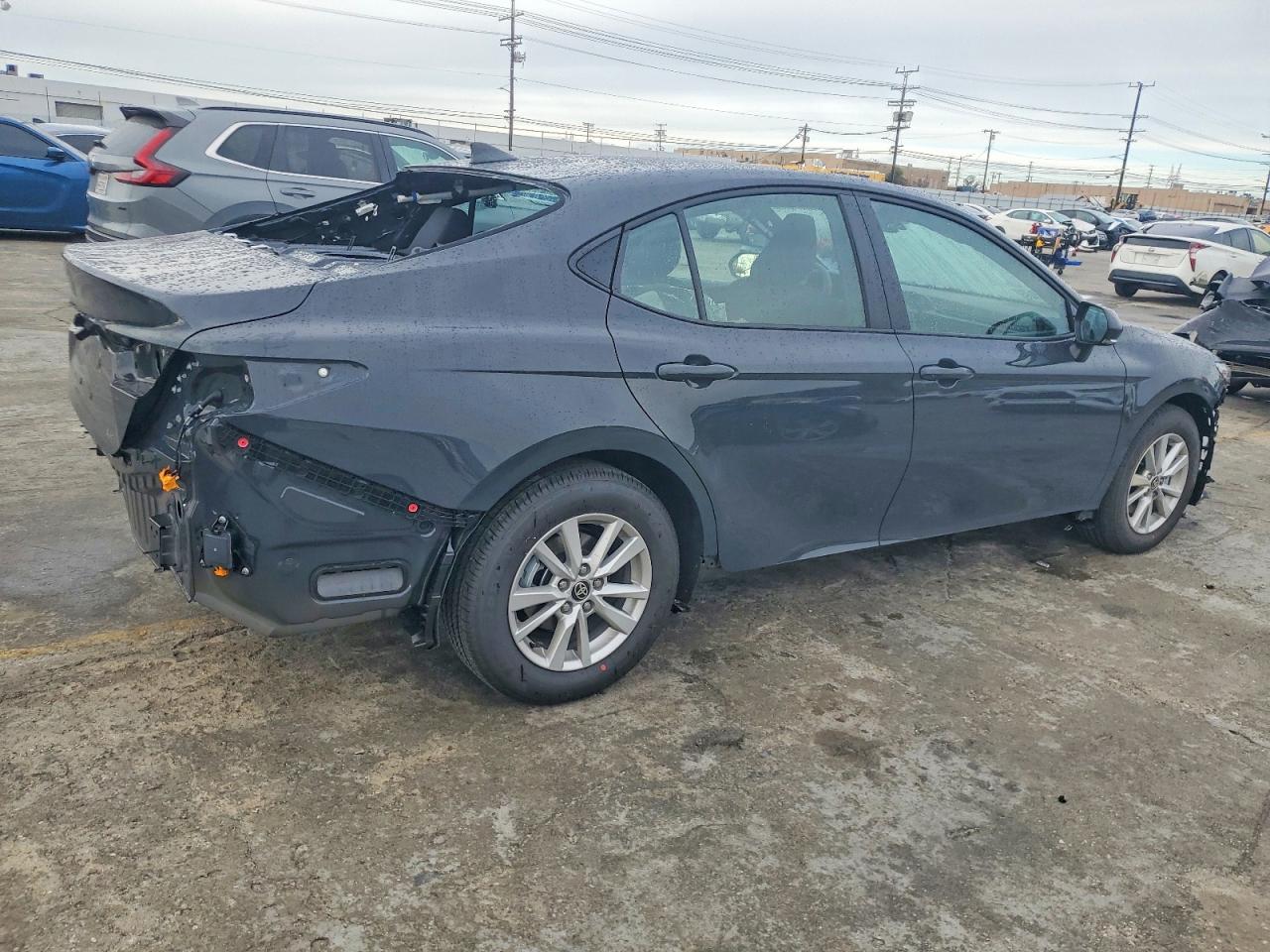 2026 TOYOTA CAMRY XSE photo 3