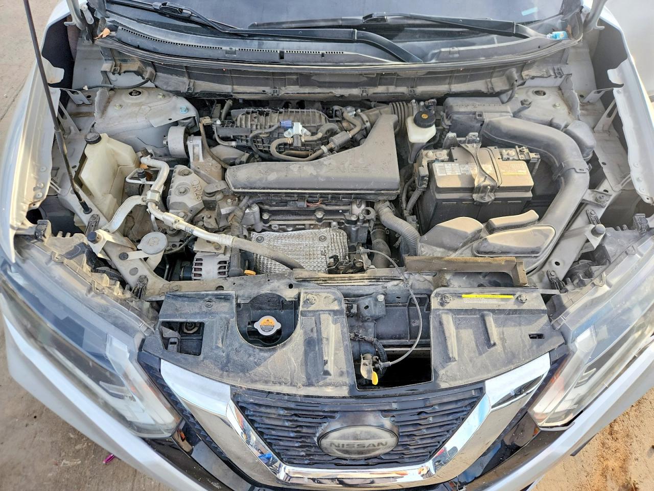 2020 NISSAN ROGUE S photo 11