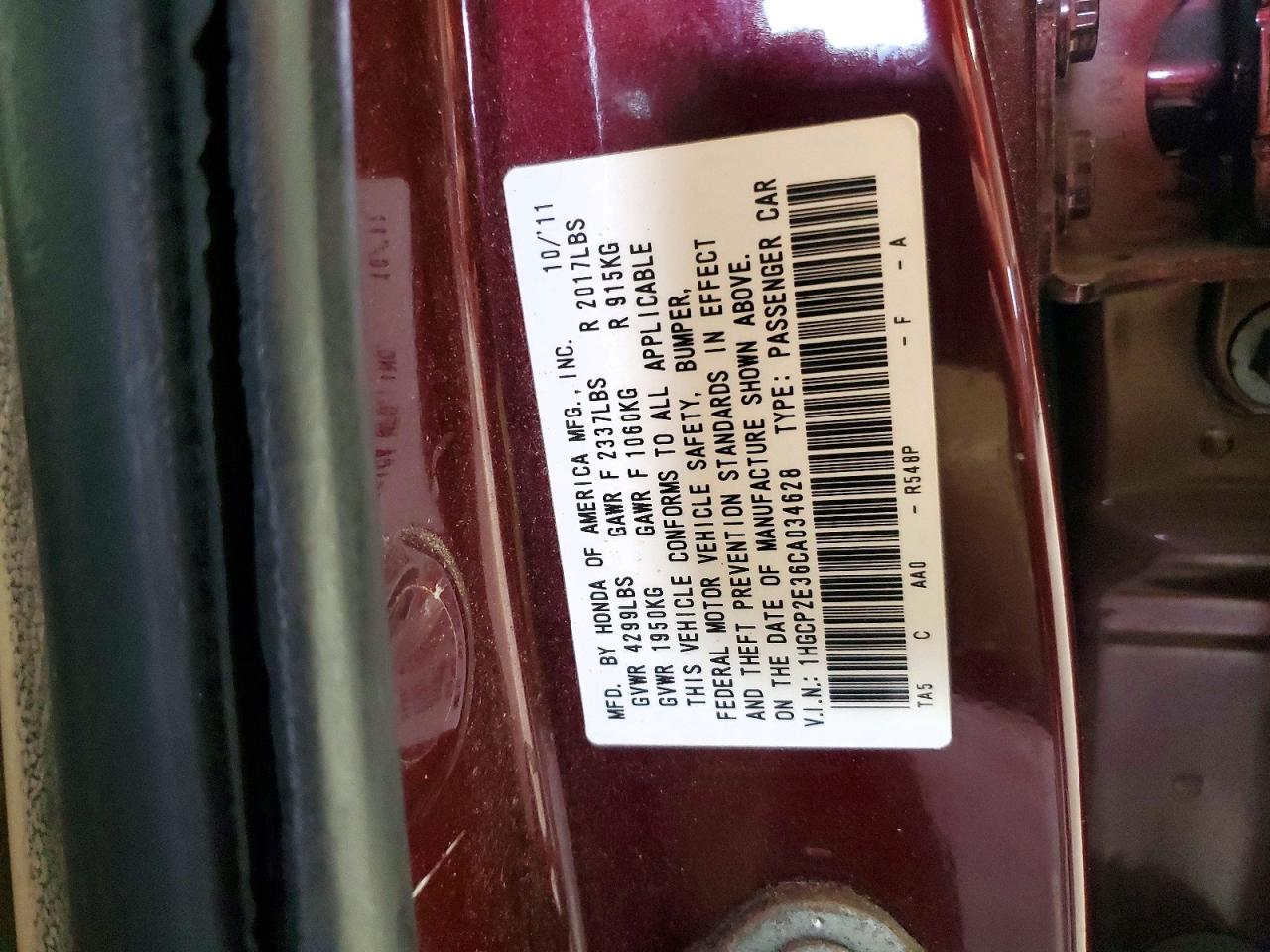 2012 HONDA ACCORD LX photo 12