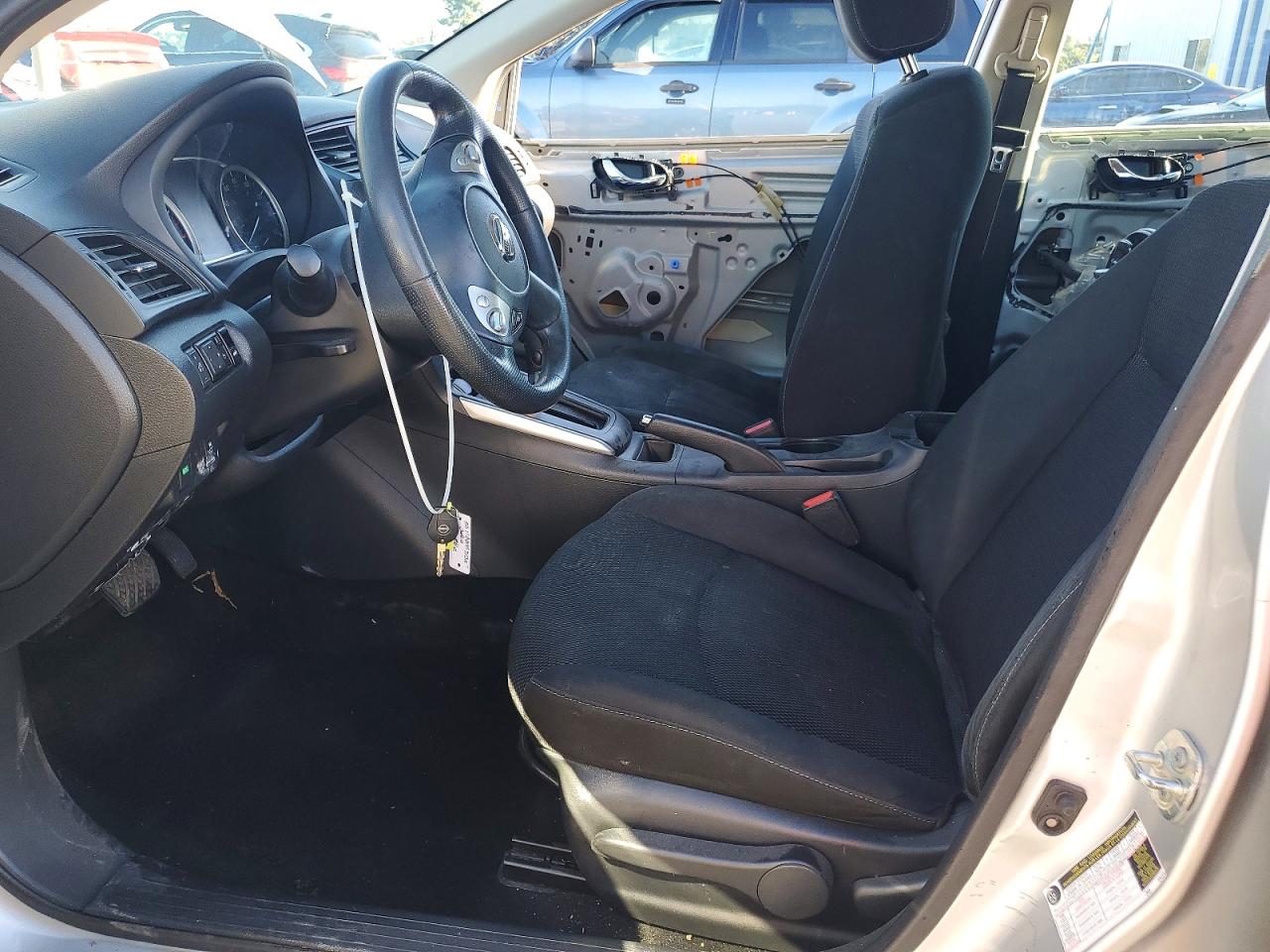 2019 NISSAN SENTRA S photo 13