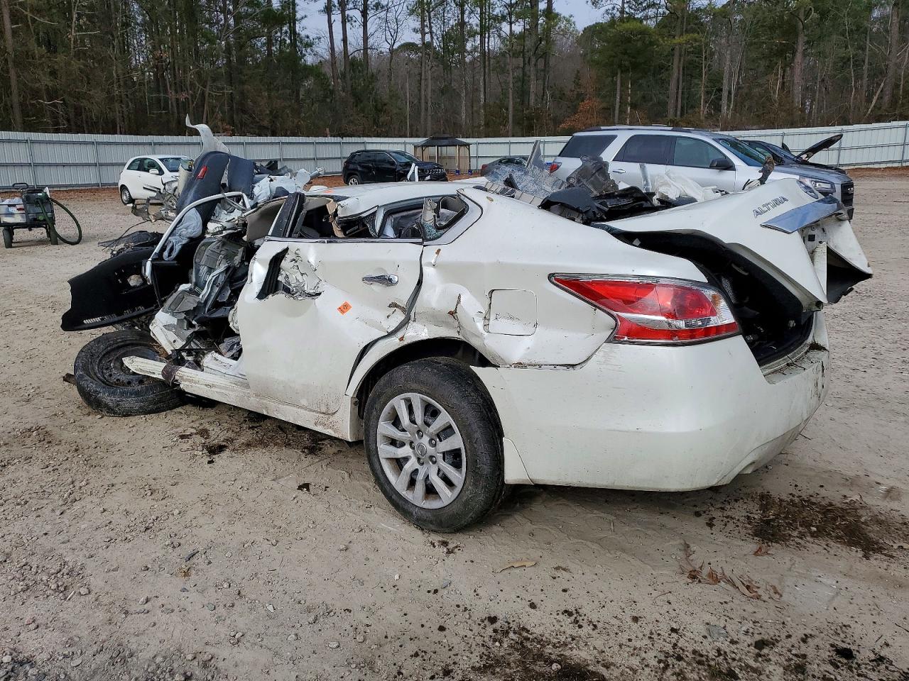 2014 NISSAN ALTIMA 2.5 photo 2