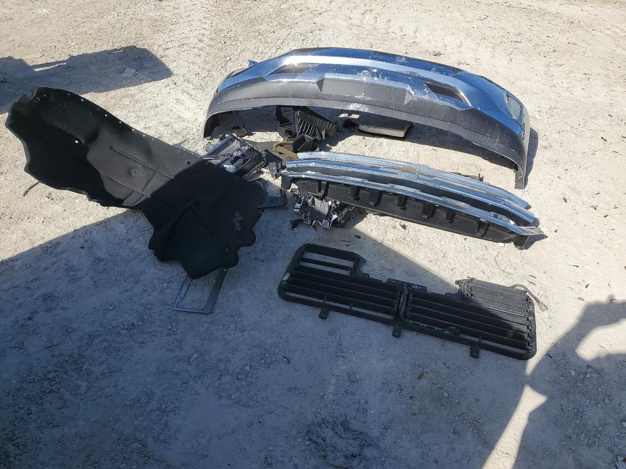 2018 CHEVROLET SILVERADO C1500 LTZ photo 23