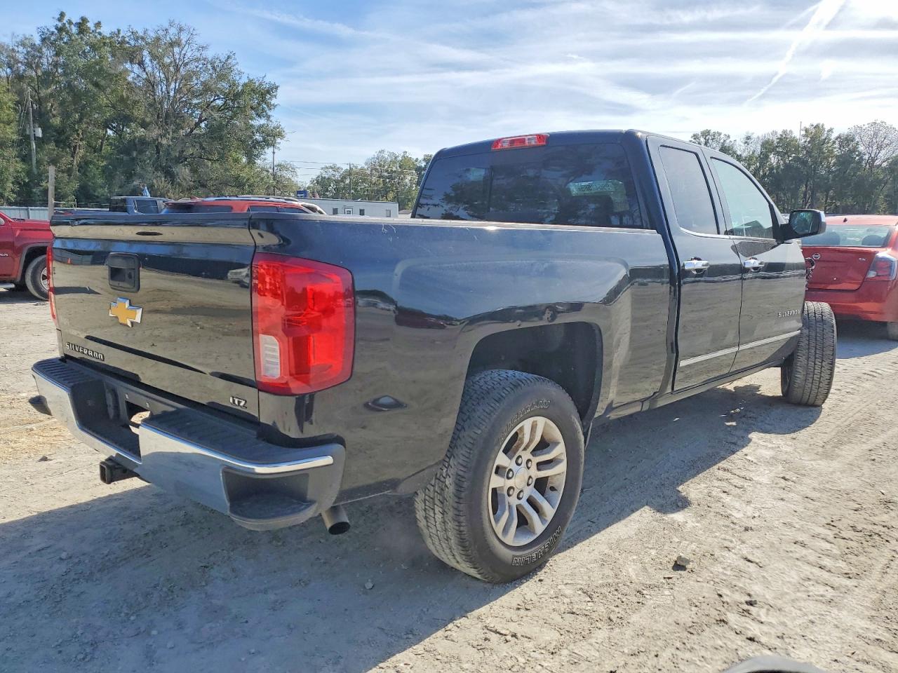 2018 CHEVROLET SILVERADO C1500 LTZ photo 5