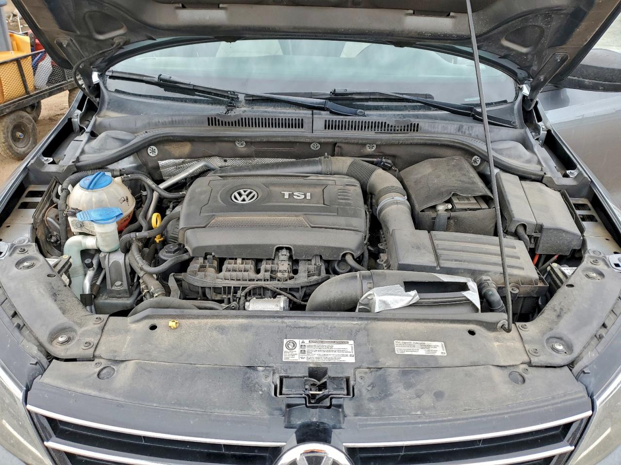 2017 VOLKSWAGEN JETTA SPORT photo 11