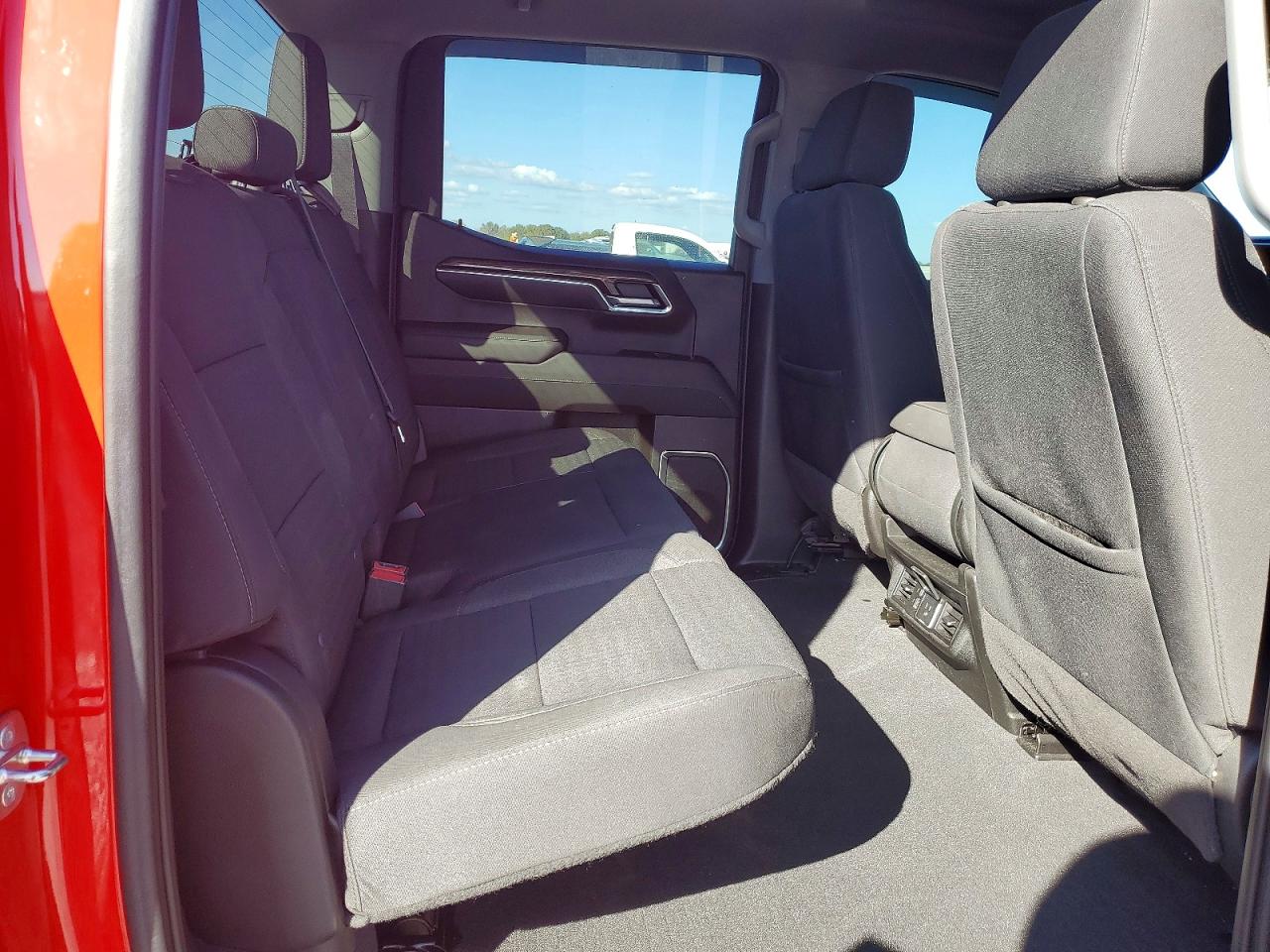 2023 CHEVROLET SILVERADO K1500 RST photo 10
