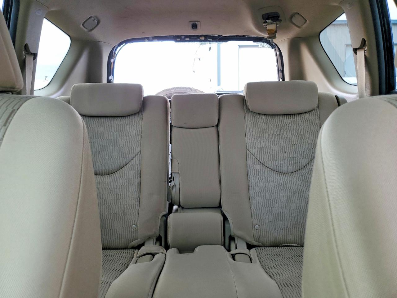 2010 TOYOTA RAV4 photo 10