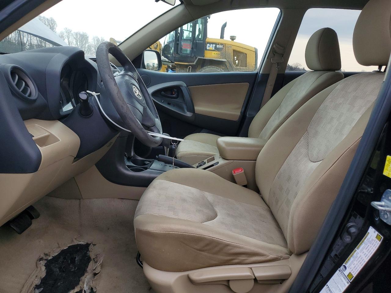2010 TOYOTA RAV4 photo 7
