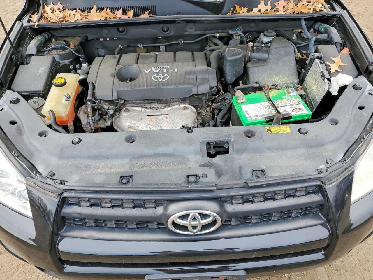 2010 TOYOTA RAV4 photo 12