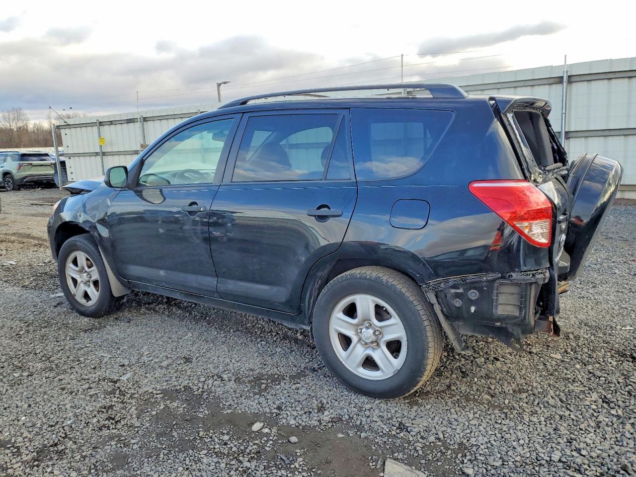 2008 TOYOTA RAV4 photo 2