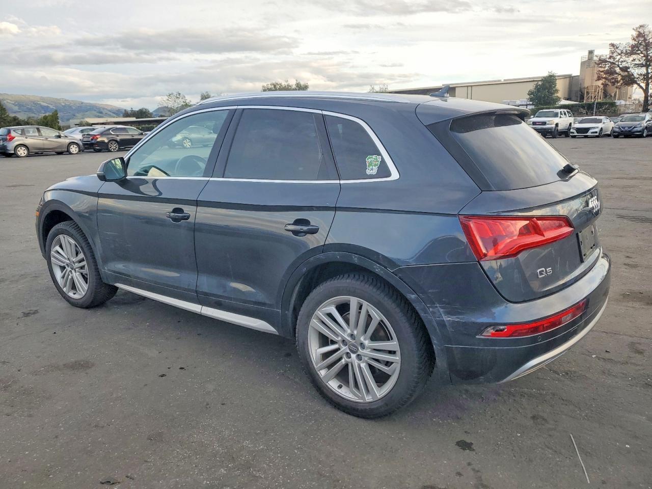 2018 AUDI Q5 PREMIUM PLUS photo 2